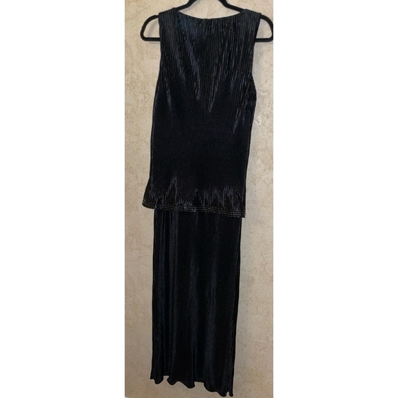 Lovely Grace Black Sleeveless Maxi Dress - Picture 3 of 5